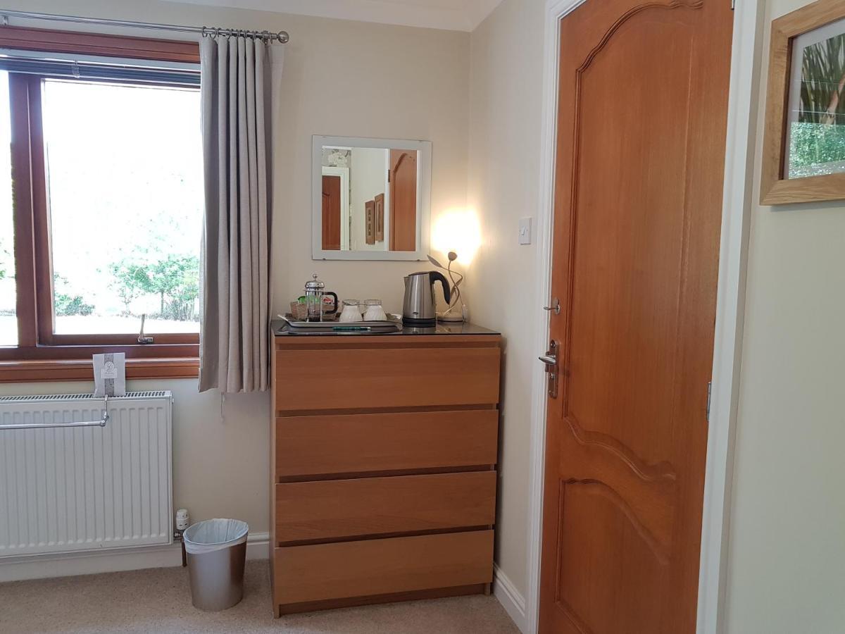 Lilyoak B&B & Self Catering Apartment Insch Eksteriør billede